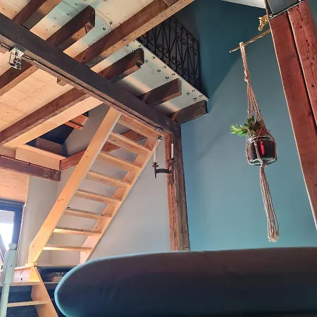 Vet - Bed & Breakfast-3